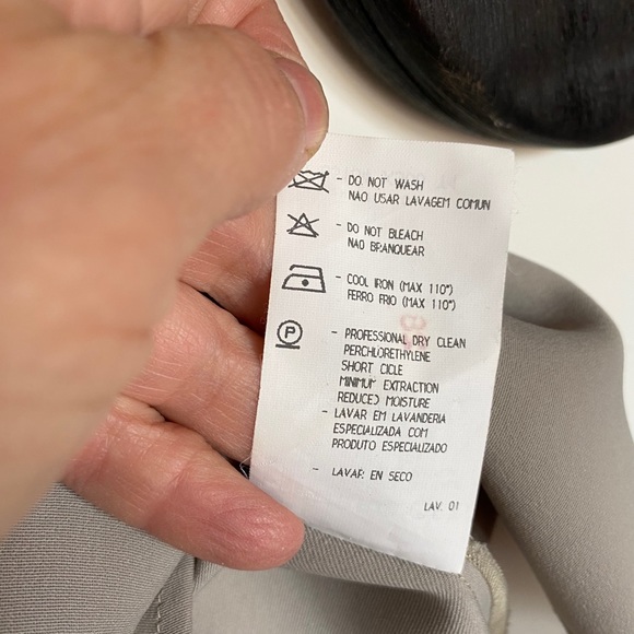 Never worn grey Giorgio Armani camisole size 6 - Picture 5 of 6